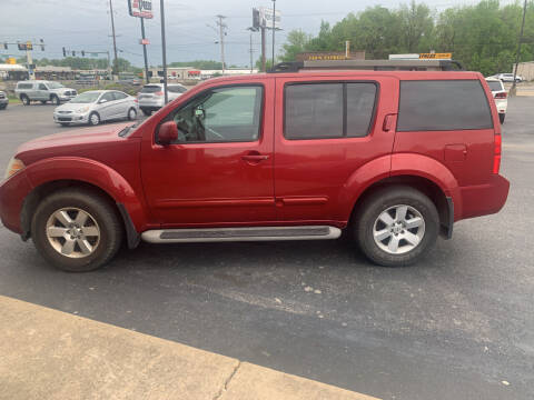 2011 Nissan Pathfinder for sale at Auto Credit Xpress - Jonesboro in Jonesboro AR