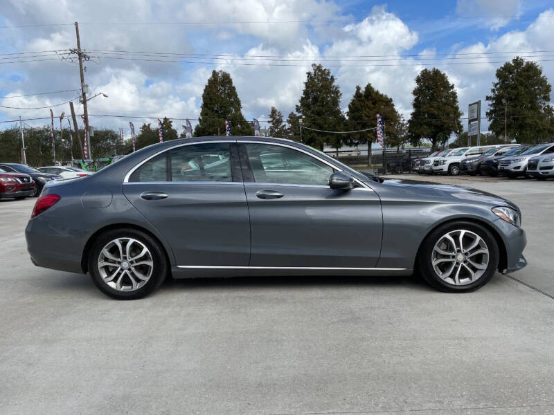 2017 Mercedes-Benz C-Class C300 photo 4