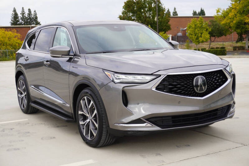 2022 Acura MDX w/Tech
