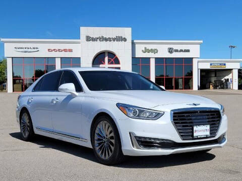 2017 Genesis G90