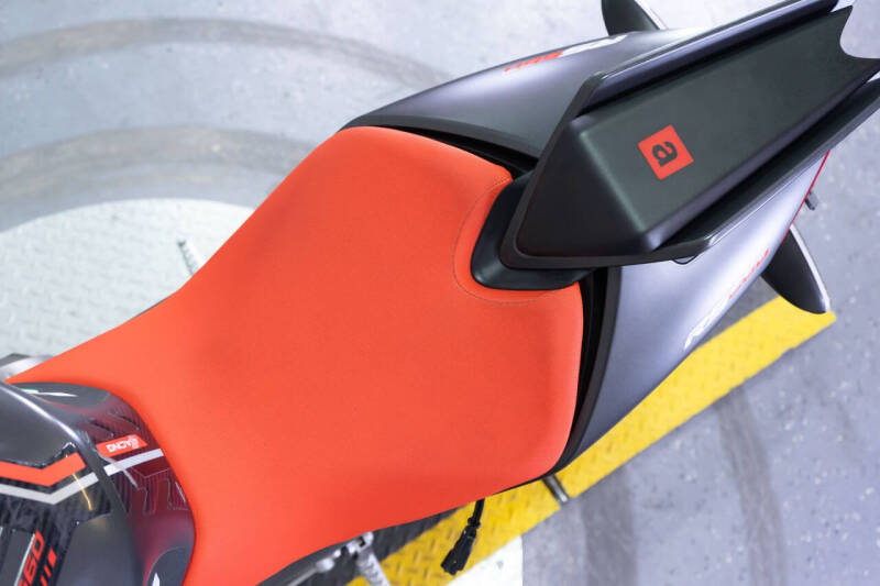 2021 Aprilia RS 660