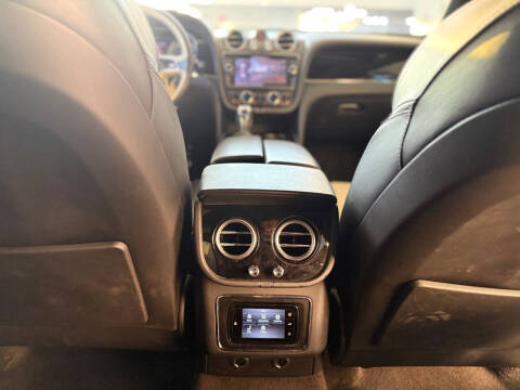 2019 Bentley Bentayga V8