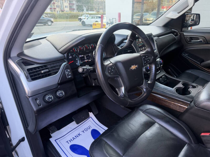 2017 Chevrolet Tahoe LT - Photo 20