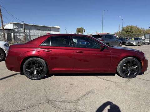 2023 Chrysler 300 S V6