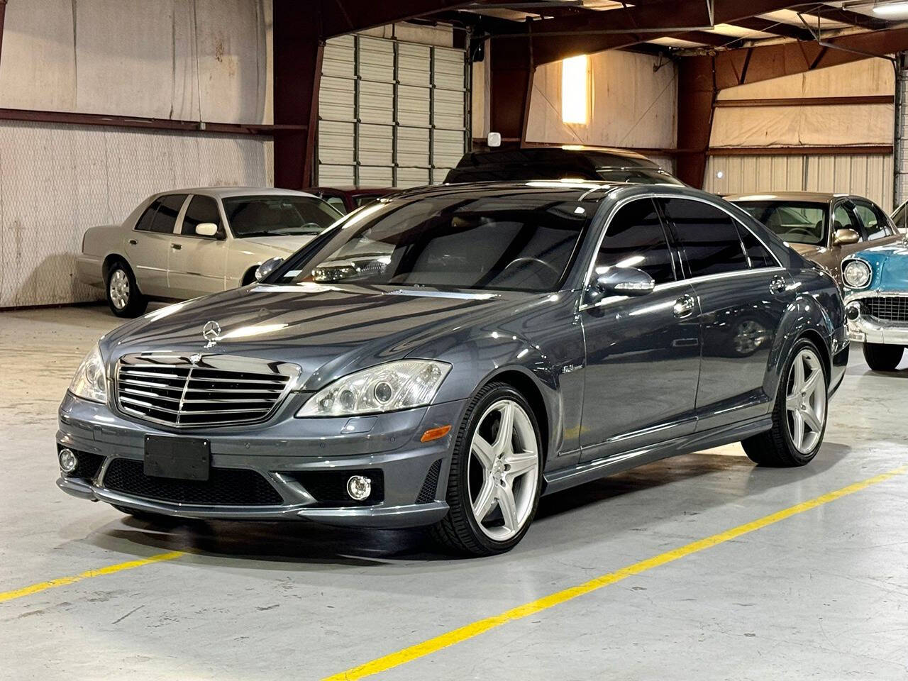 2008 Mercedes-Benz S-Class for sale at Carnival Car Company in Victoria, TX