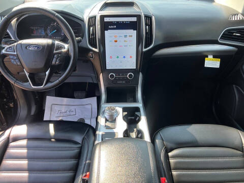 2022 Ford Edge SEL