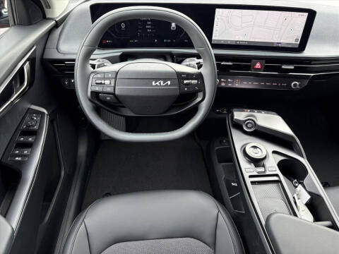 2025 Kia EV6 Light Long Range