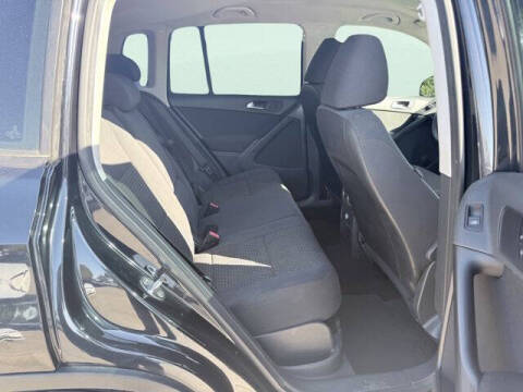 2011 Volkswagen Tiguan S