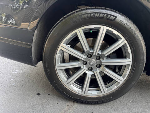 2019 Audi Q7 quattro SE Premium 55 TFSI