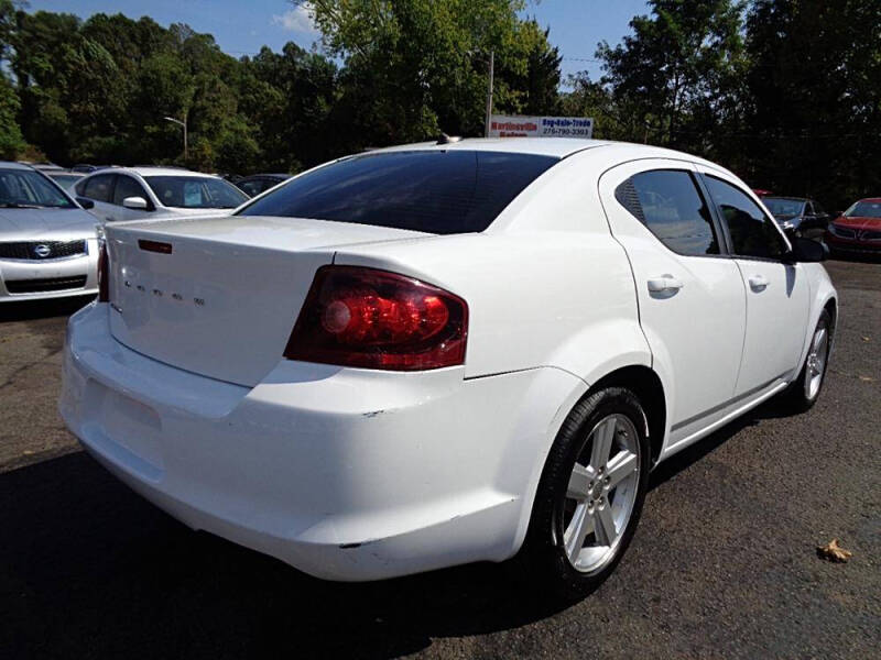 2013 Dodge Avenger SE