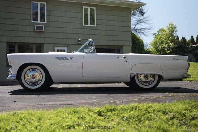 1955 Ford Thunderbird