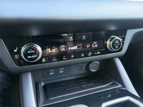 2026 Mitsubishi Outlander SEL