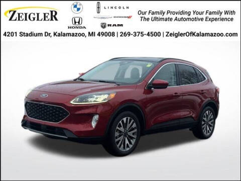 2022 Ford Escape Titanium