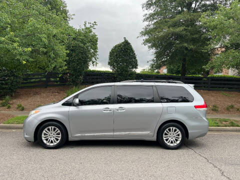 2012 Toyota Sienna for sale at GT Auto Group in Goodlettsville TN