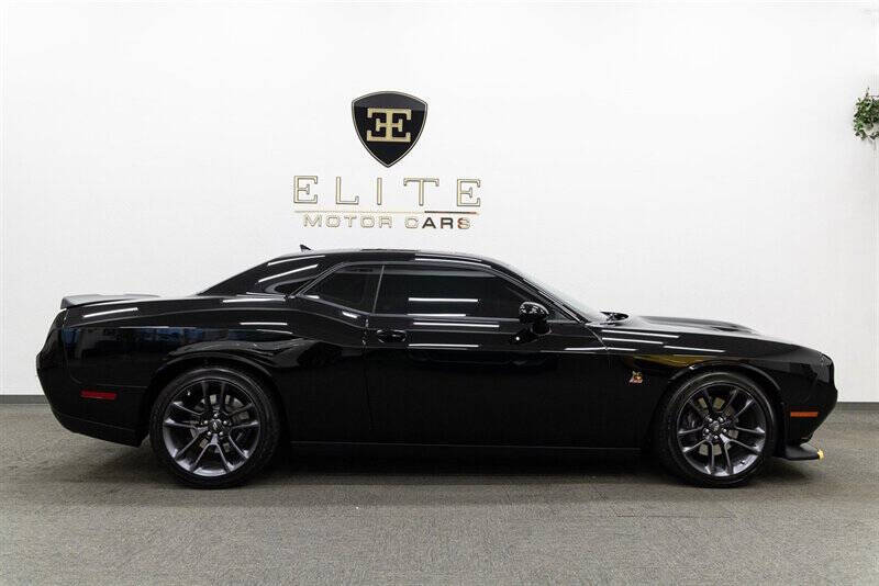 2023 Dodge Challenger