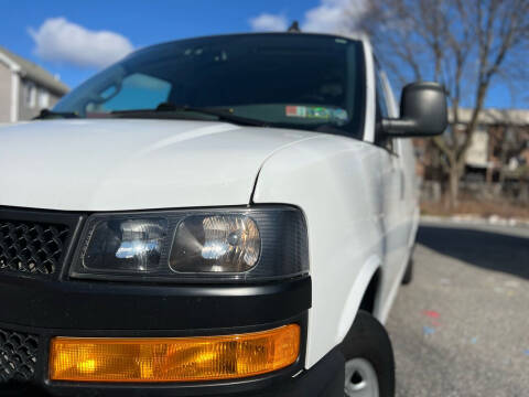 2021 Chevrolet Express 2500