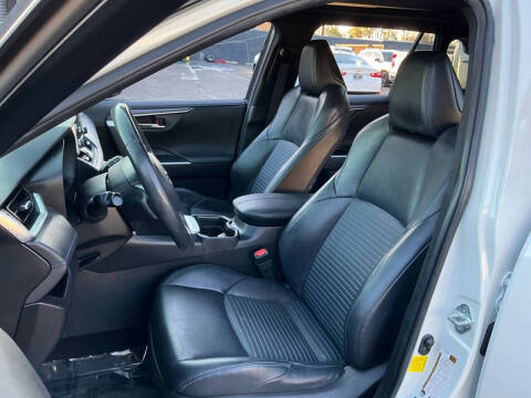 2020 Toyota RAV4 Hybrid XSE