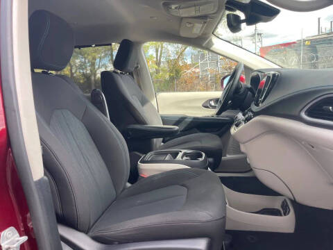 2021 Chrysler Pacifica Touring