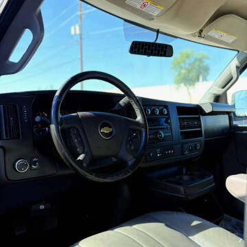 2020 Chevrolet Express 2500