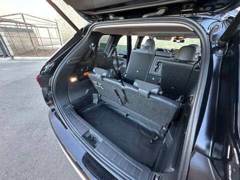 2023 Mitsubishi Outlander PHEV SE