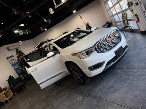 2018 GMC Acadia Denali