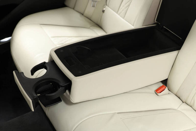 2016 BMW 7 Series 750i xDrive