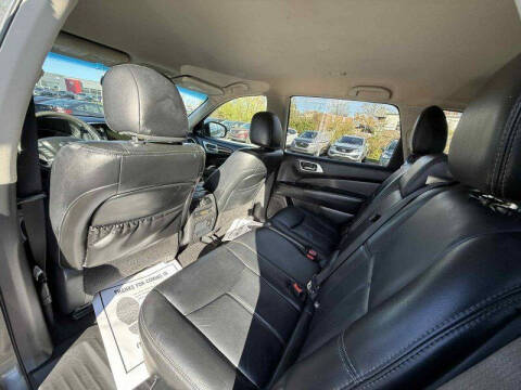 2015 Nissan Pathfinder