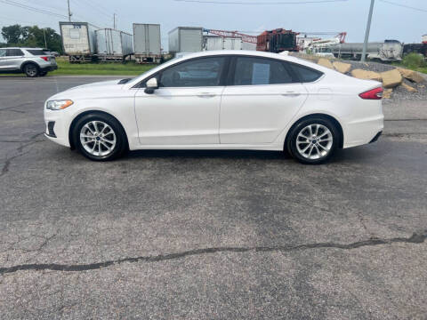 2019 Ford Fusion for sale at MIDTOWN MOTORS in Union City TN