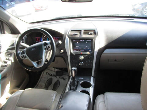 2013 Ford Explorer XLT