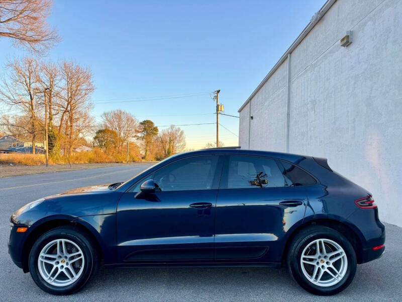 2017 Porsche Macan