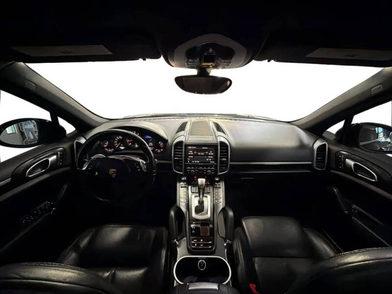 2012 Porsche Cayenne Tiptronic