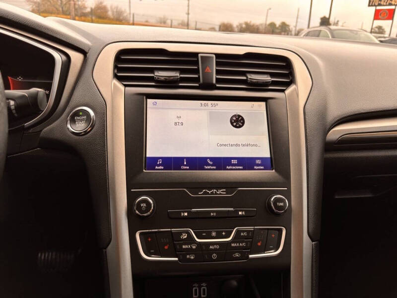 2020 Ford Fusion SEL