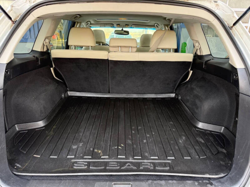 2013 Subaru Outback 3.6R Limited