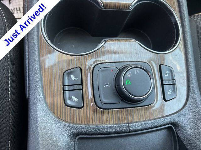 2022 GMC Acadia SLE