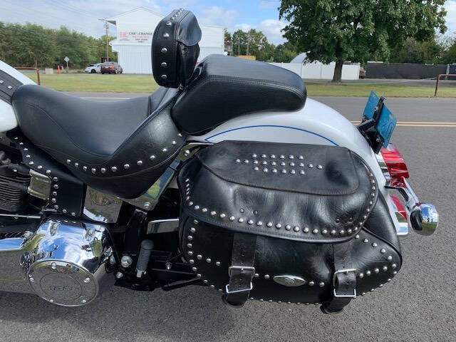 2012 Harley-Davidson FLSTC HERITAGE SOFTAIL CLASSIC