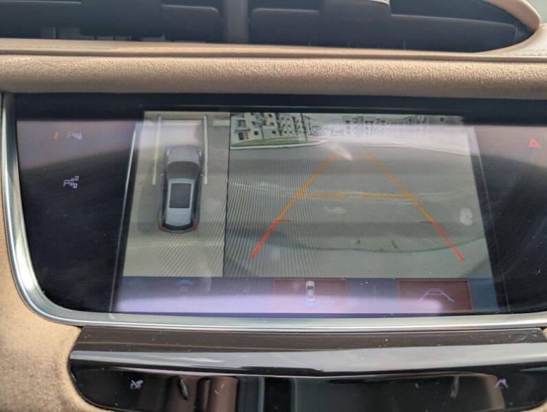 2018 Cadillac XT5 Platinum