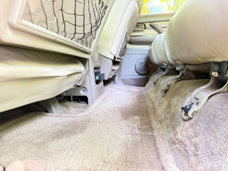 1996 Lexus LX 450