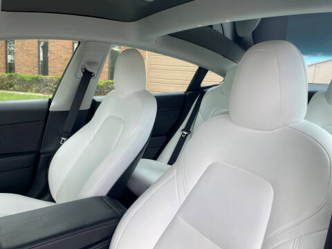 2021 Tesla Model 3 Standard Range Plus