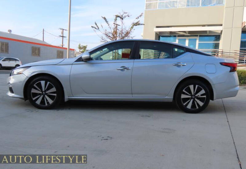 2021 Nissan Altima 2.5 SV