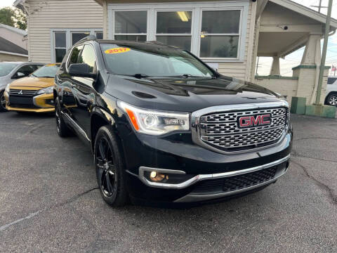 2017 GMC Acadia Denali