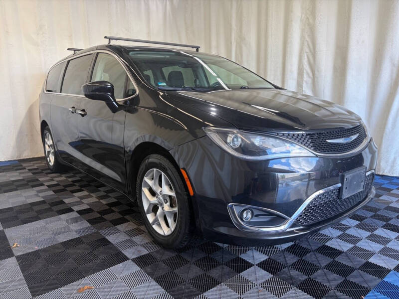 2018 Chrysler Pacifica Touring Plus