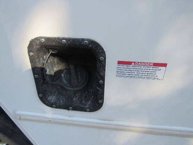 2017 Ford E-Series E-450 SD