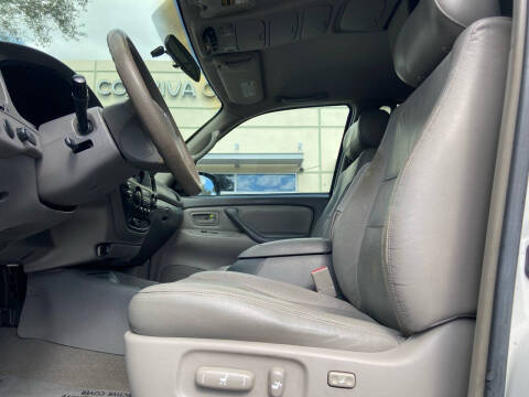 2006 Toyota Sequoia SR5