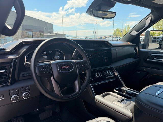 2025 GMC Sierra 3500HD