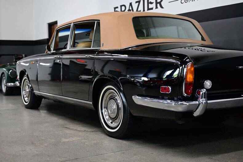 1972 Rolls-Royce SILVER CLOUD LWB