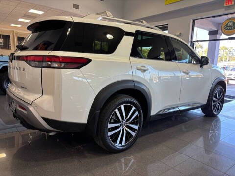 2024 Nissan Pathfinder Platinum