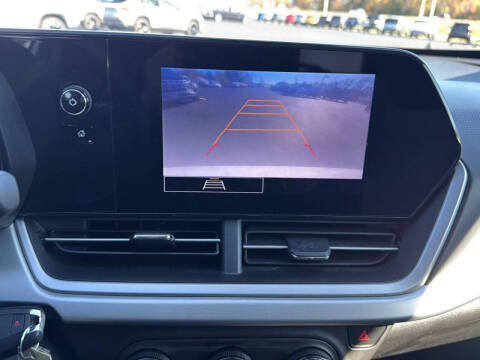 2025 Chevrolet Trax LS