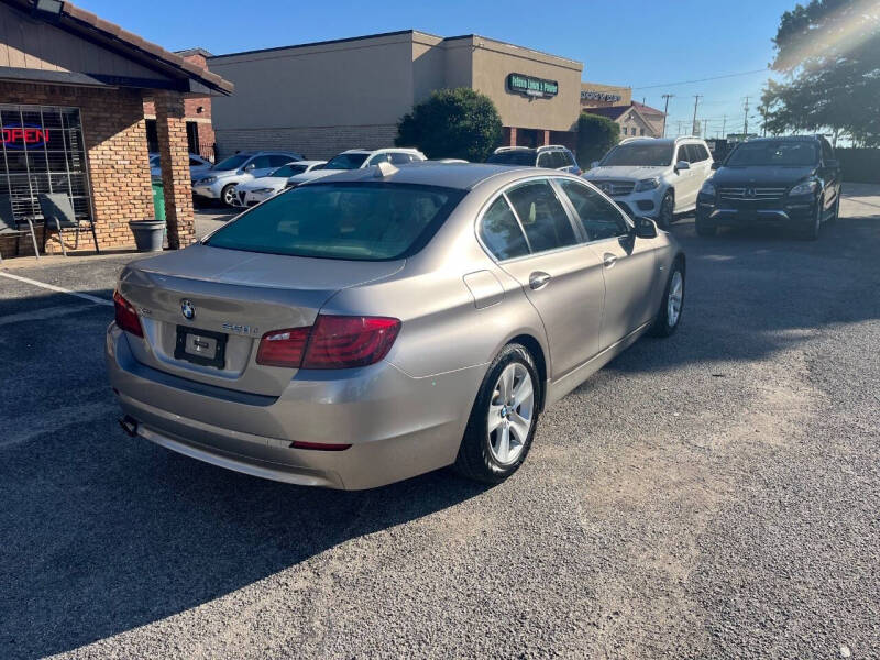 2013 BMW 5 Series 528i xDrive