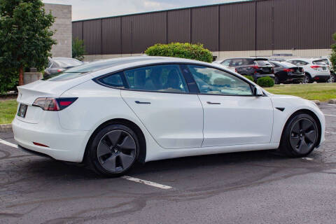 2021 Tesla Model 3 Standard Range Plus
