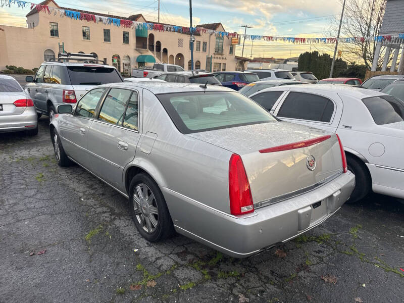 2008 Cadillac DTS